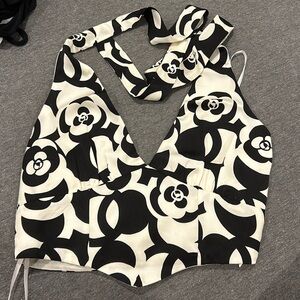 Princess Polly - White and Black V Halter Neck Tank Open Back - Size US 2